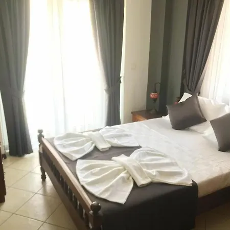 Daisy Oludeniz - 7 Bedroom - 14 People Villa