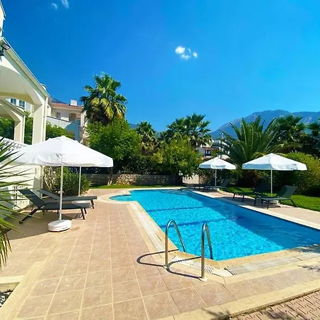 Daisy Oludeniz - 7 Bedroom - 14 People *