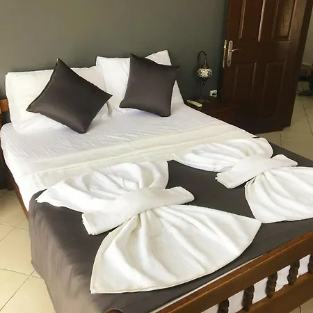 Daisy Oludeniz - 7 Bedroom - 14 People Villa Fethiye
